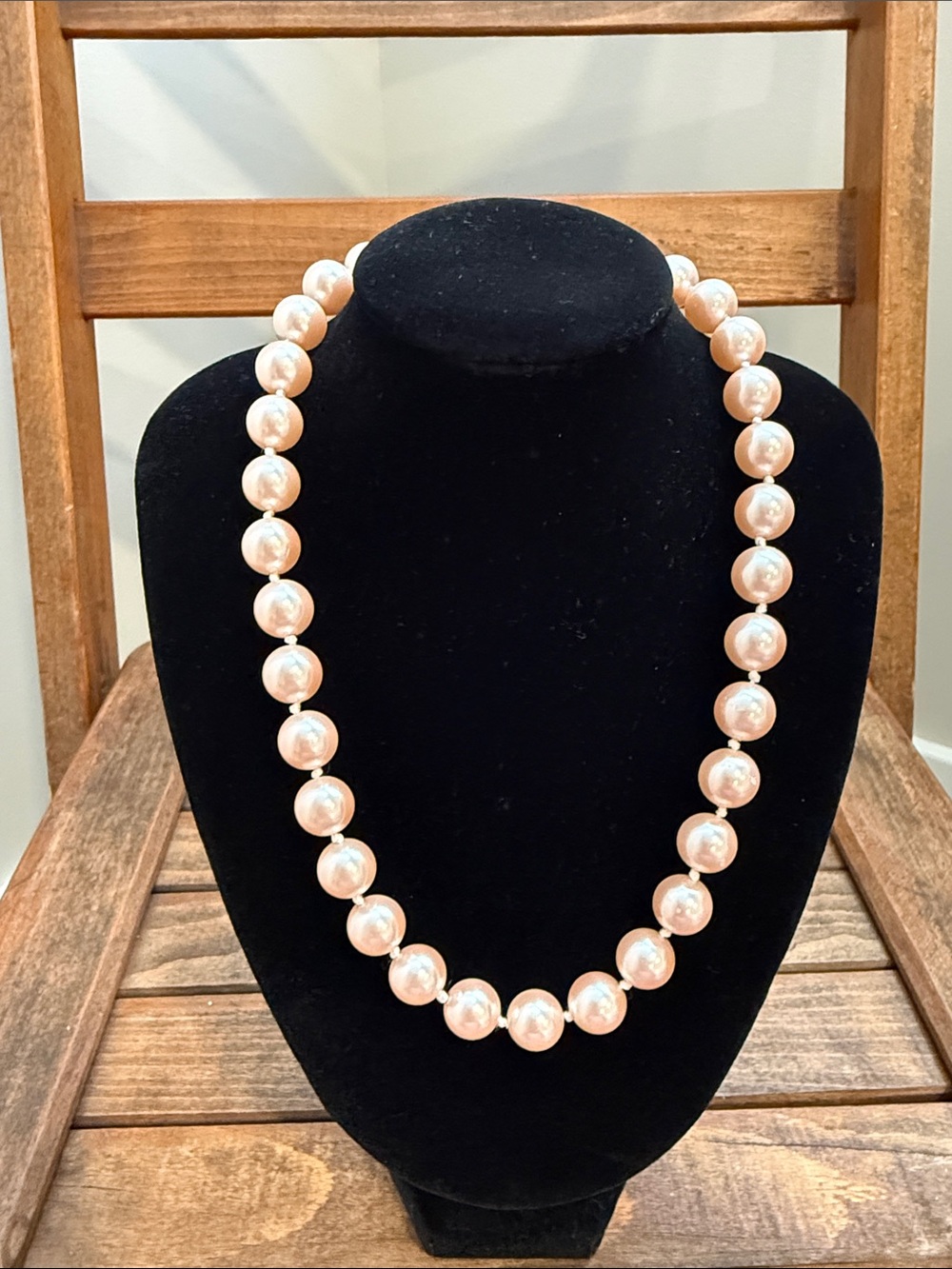 Vintage CAROLEE Pale Pink Faux Pearl Necklace Signed Toggle Clasp